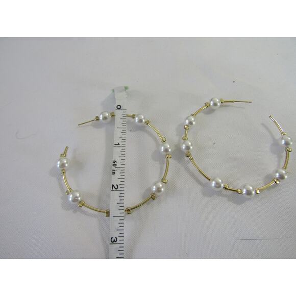 Gold Tone Faux Pearl Station Dangly Earrings 2.5" Round Boho Cottaecore - Picture 3 of 3